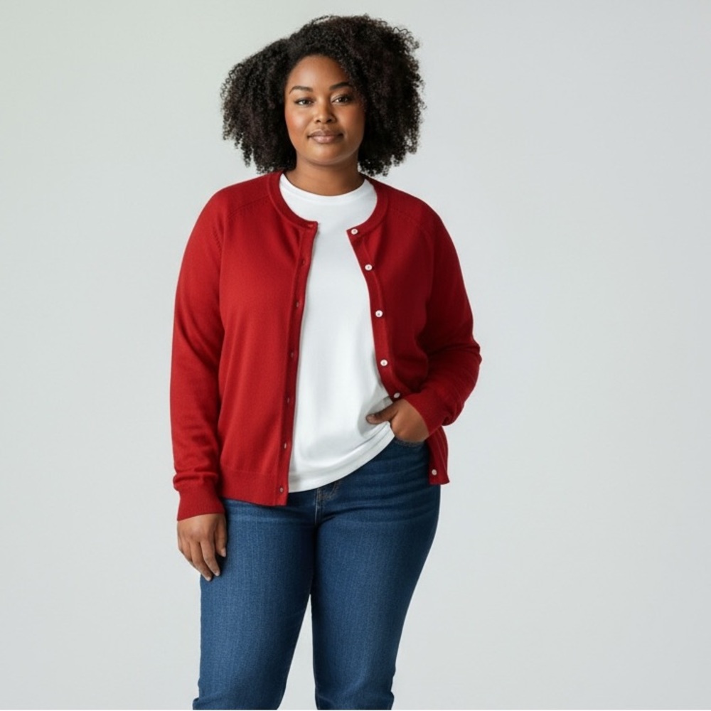 Carolyn Taylor Woman Cardigan Sweater XL Red Pearl Buttons SOFT Christmas E-4